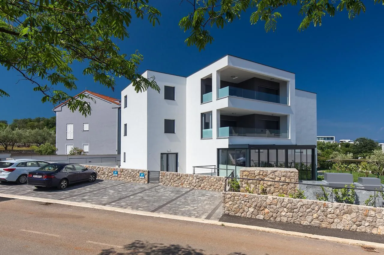 Amarru Deluxe Apartments 马林斯卡